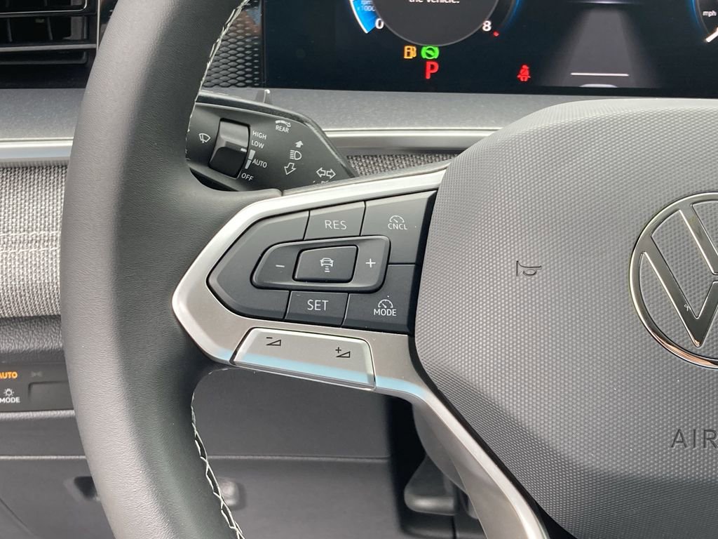 New 2025 Volkswagen Tiguan S image 24