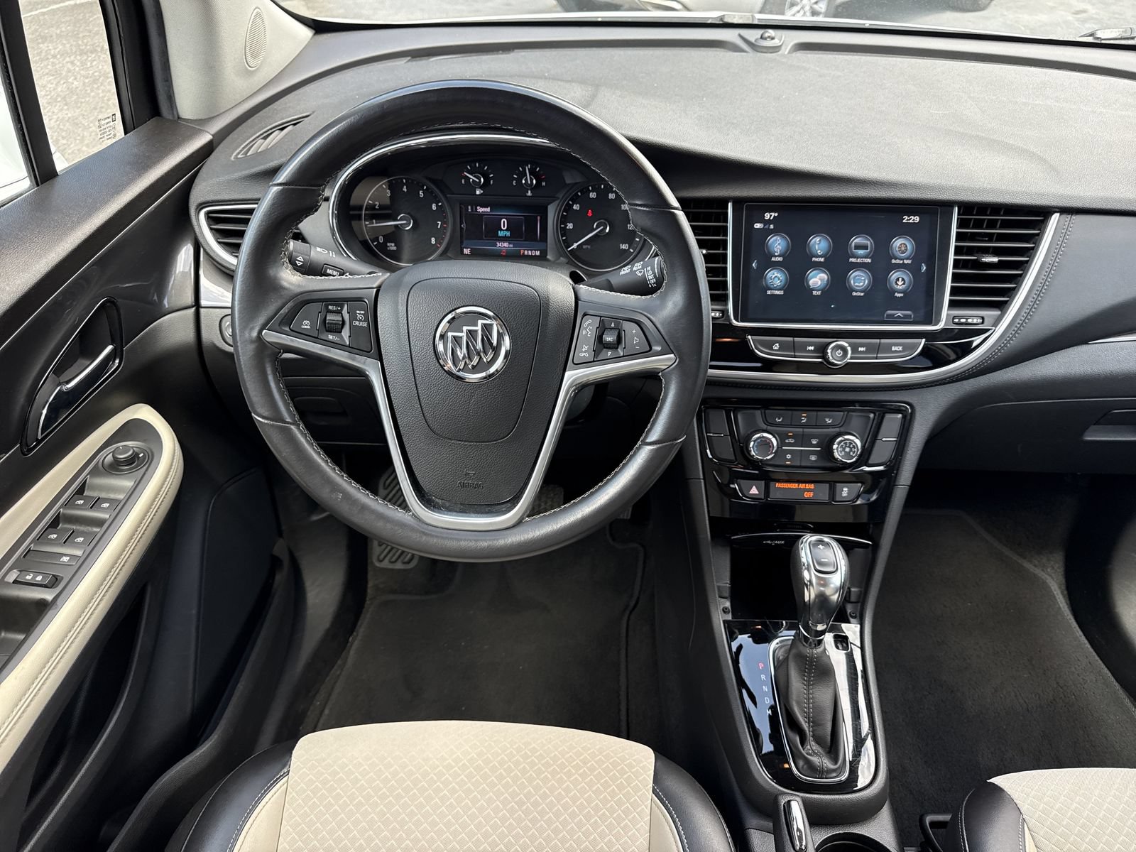 Used 2020 Buick Encore Preferred FWD image 11