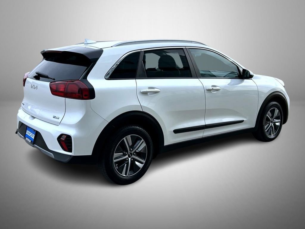 Used 2022 Kia Niro LXS image 5