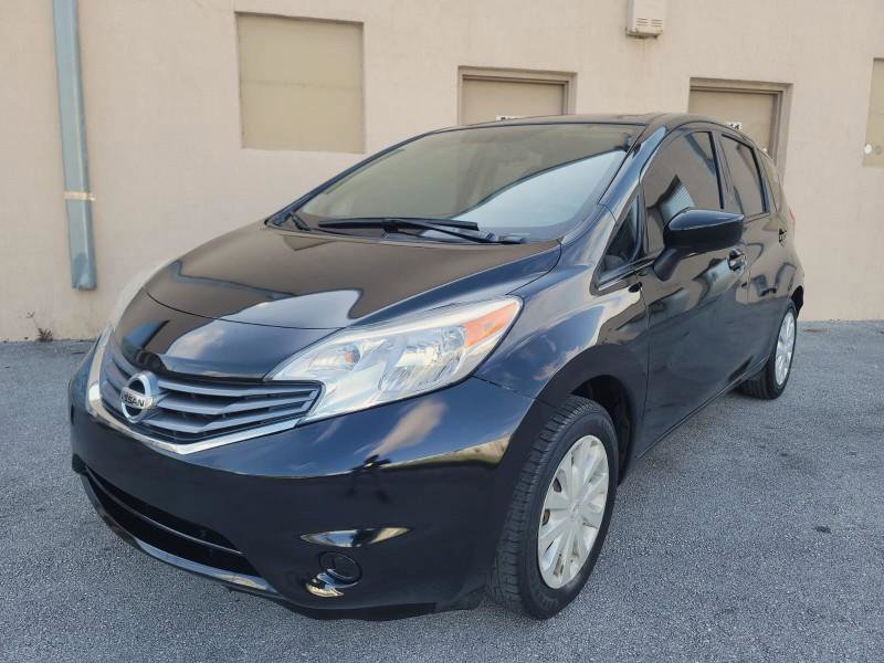 Used 2015 Nissan Versa Note SV FWD image 13