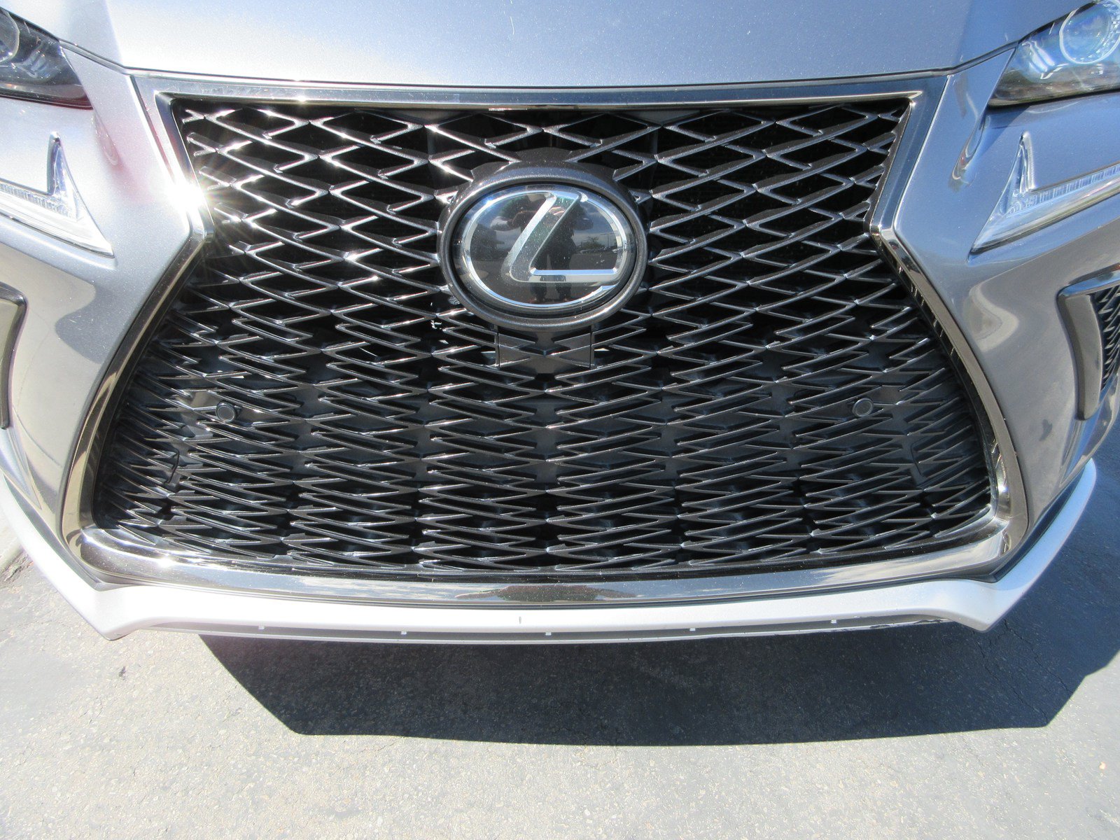 Used 2018 Lexus NX 300 F Sport w/ F Sport Premium Package AWD/4WD image 17