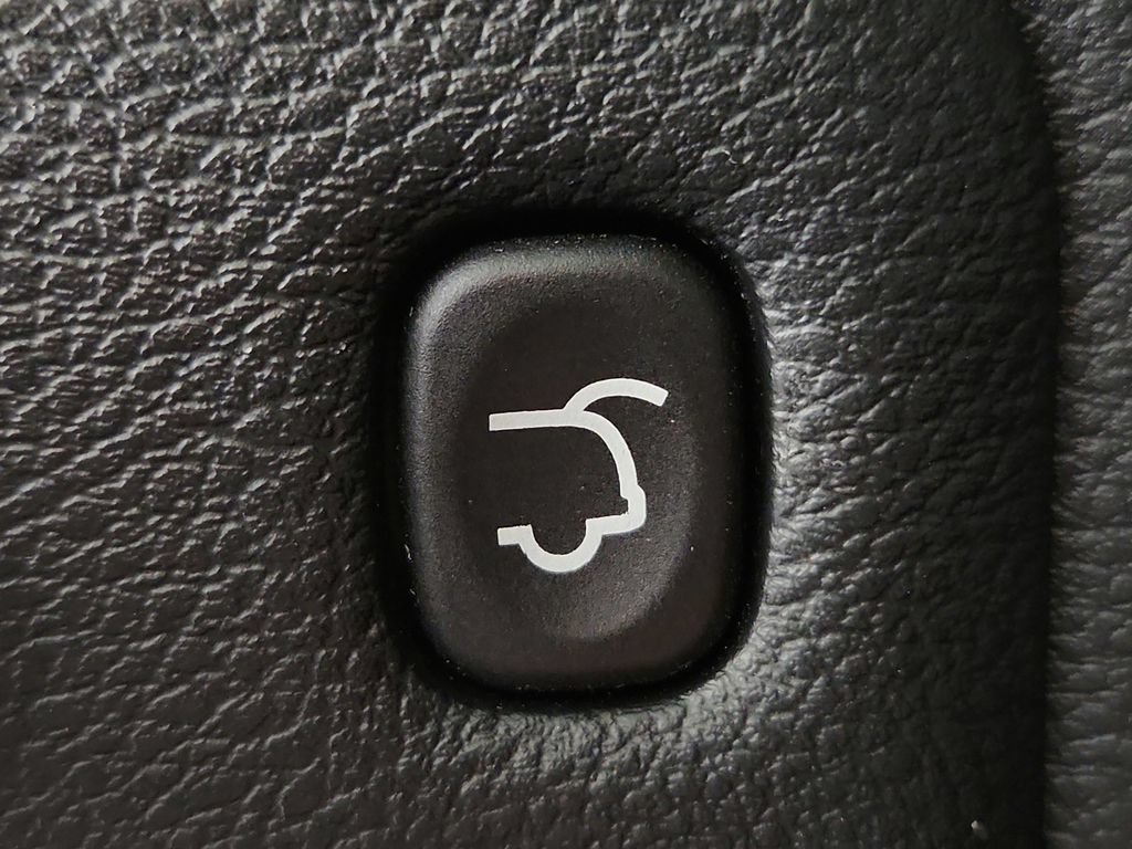 Used 2022 Dodge Durango R/T AWD/4WD image 39