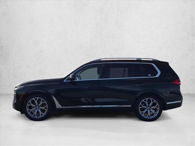 Used 2024 BMW X7 xDrive40i w/ Premium Package AWD/4WD image 9