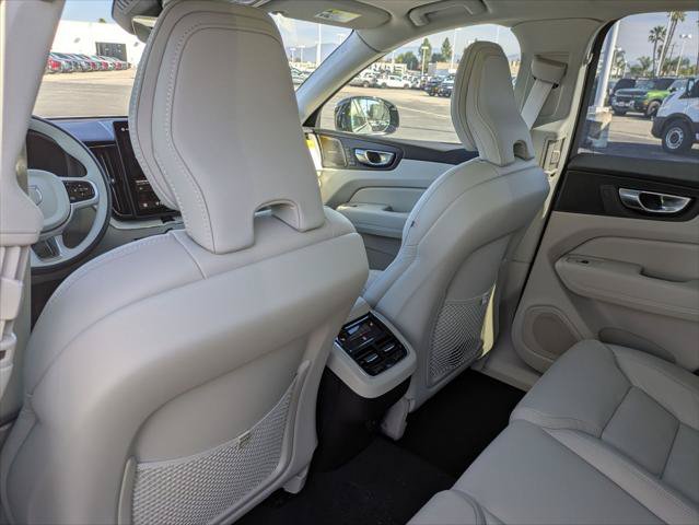 New 2026 Volvo XC60 B5 Ultra w/ Protection Package Premier AWD/4WD image 12