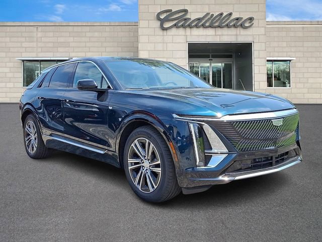 New 2025 Cadillac Lyriq Luxury w/ LPO, Floor Liner Package AWD/4WD image 2