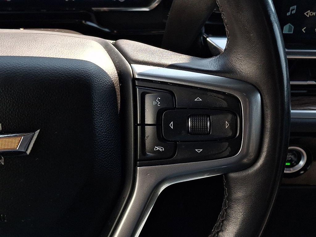 Used 2022 Chevrolet Silverado 1500 LT AWD/4WD image 21