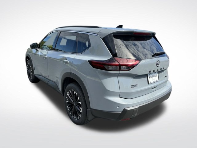 New 2026 Nissan Rogue Dark Armor AWD/4WD image 3