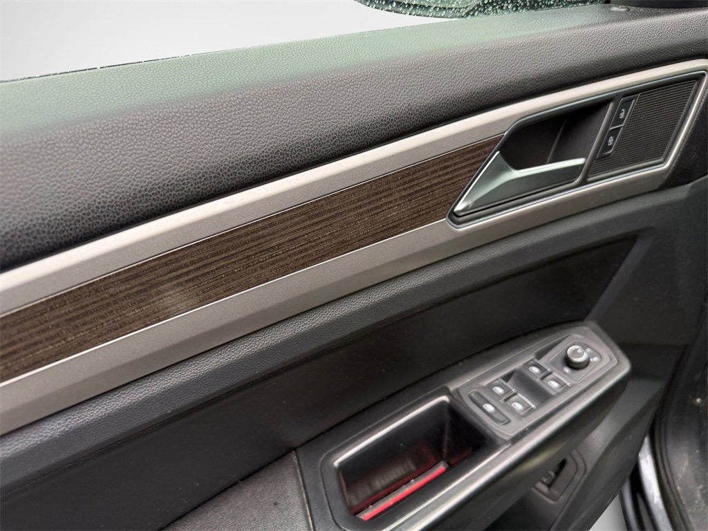 Used 2018 Volkswagen Atlas SEL image 14