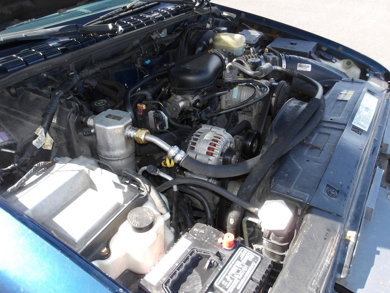 Used 2001 GMC Jimmy SLE AWD/4WD image 17