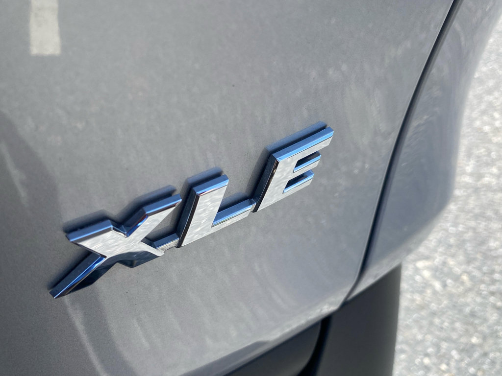 Used 2024 Toyota RAV4 XLE image 11