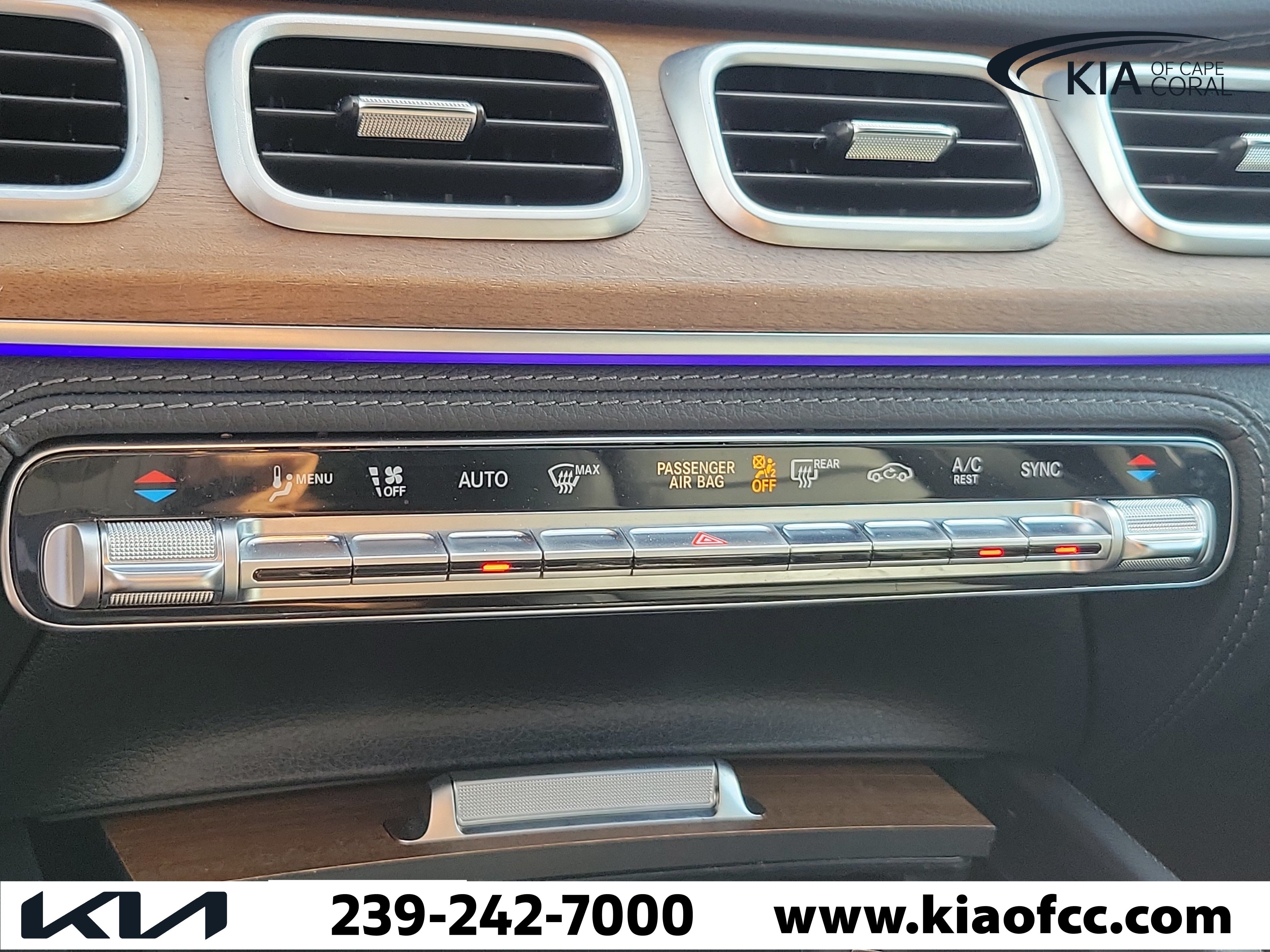 Used 2022 Mercedes-Benz GLE 350 4MATIC image 29