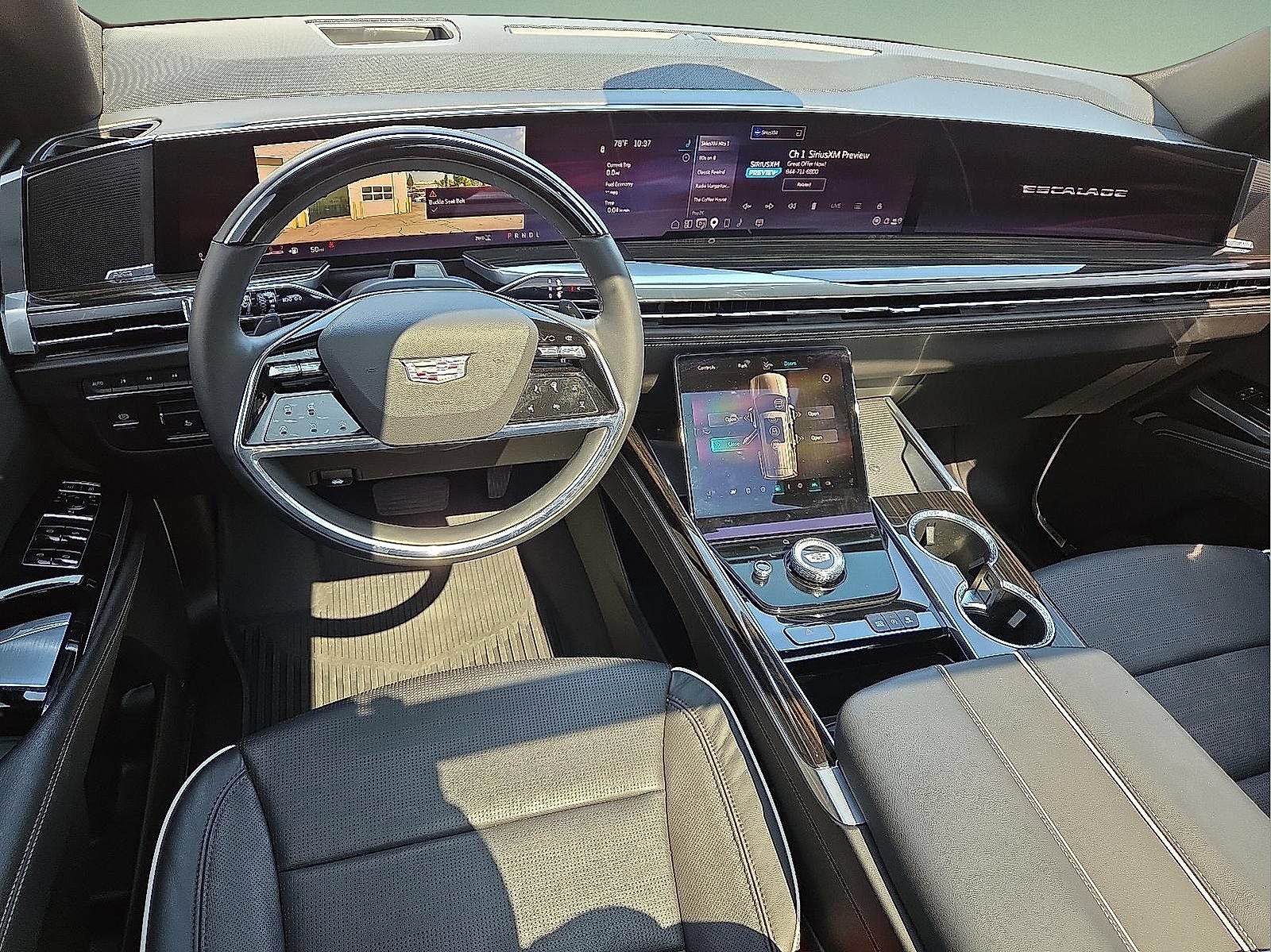 Certified 2025 Cadillac Escalade Premium Luxury w/ Touring Package AWD/4WD image 5