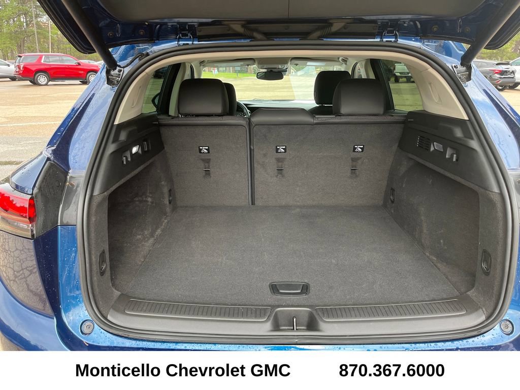 Used 2022 Buick Envision Preferred FWD image 27