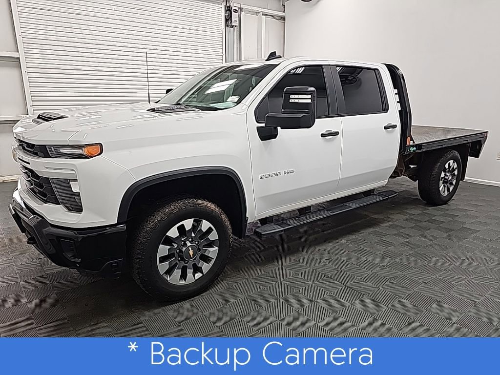 Used 2024 Chevrolet Silverado 2500 Custom w/ Custom Value Package image 5