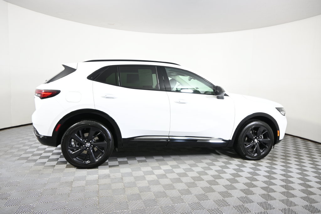 Used 2023 Buick Envision Essence w/ Sport Touring Package AWD/4WD image 7