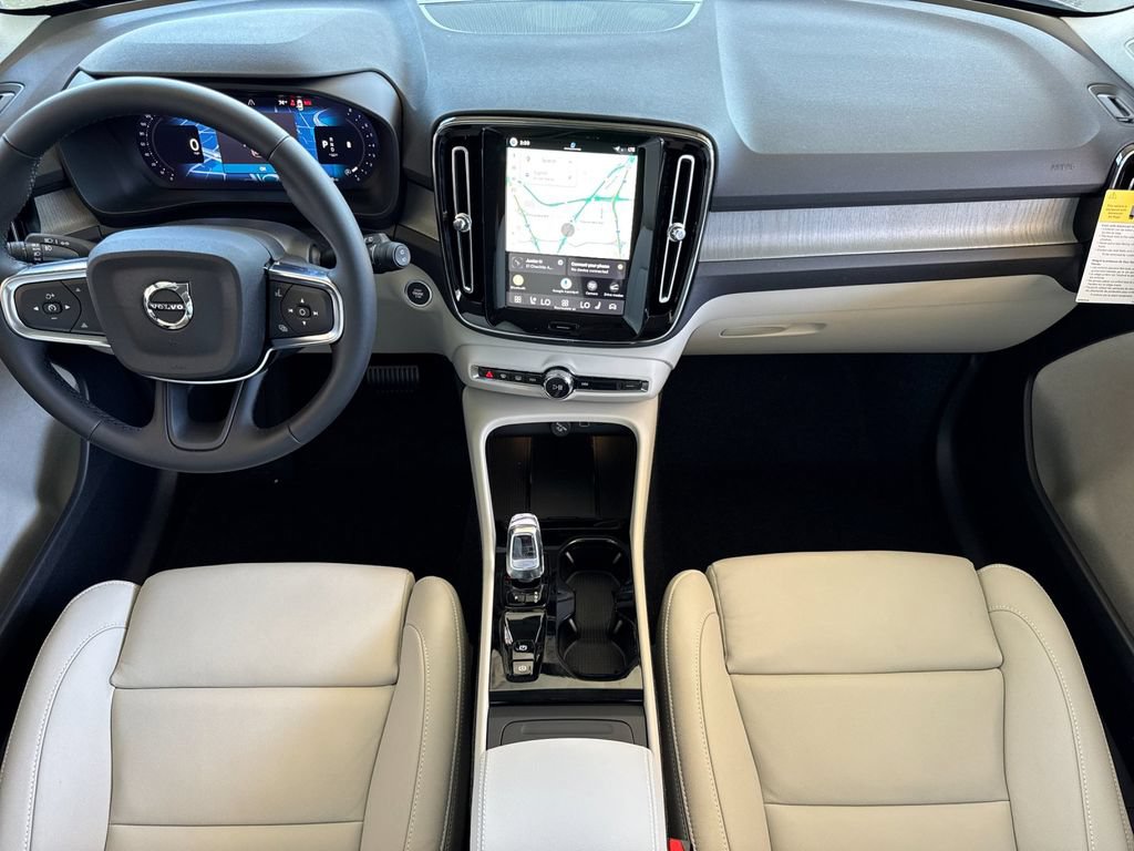 New 2026 Volvo XC40 B5 Plus w/ Protection Package Premier AWD/4WD image 12
