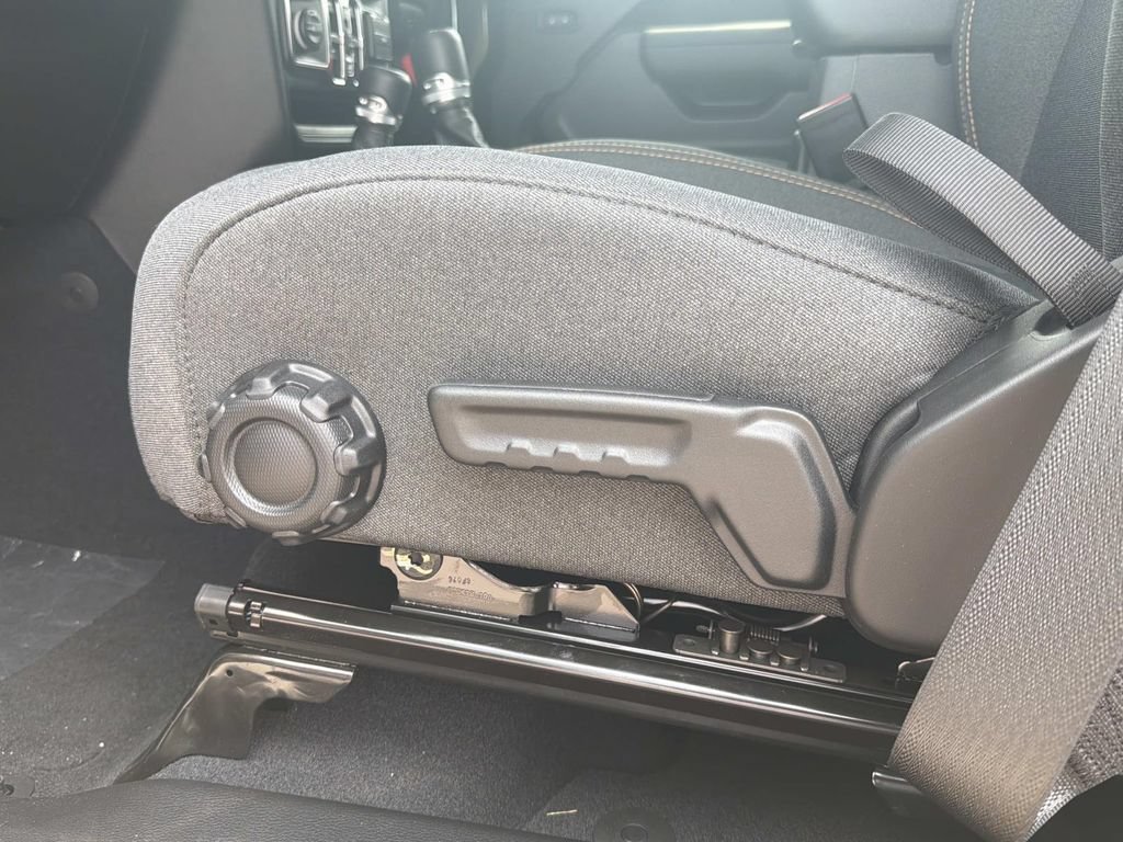 New 2026 Jeep Gladiator Sport AWD/4WD image 14