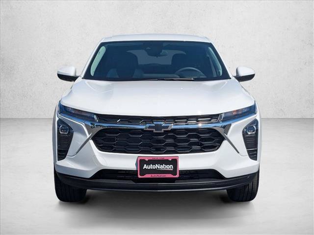 New 2026 Chevrolet Trax LS w/ LS Convenience Package FWD image 6