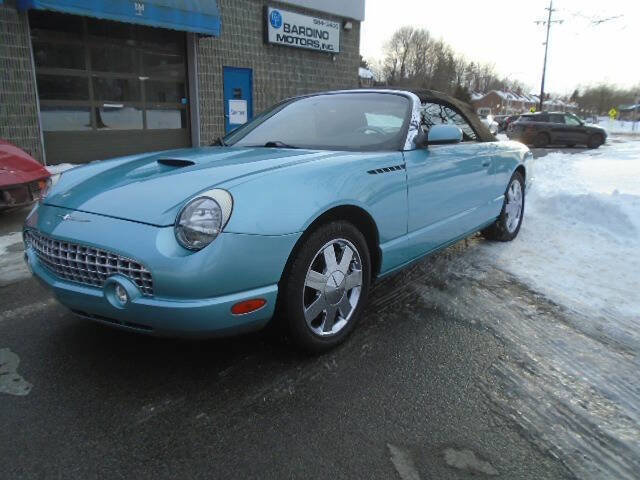 Used 2002 Ford Thunderbird Deluxe image 2
