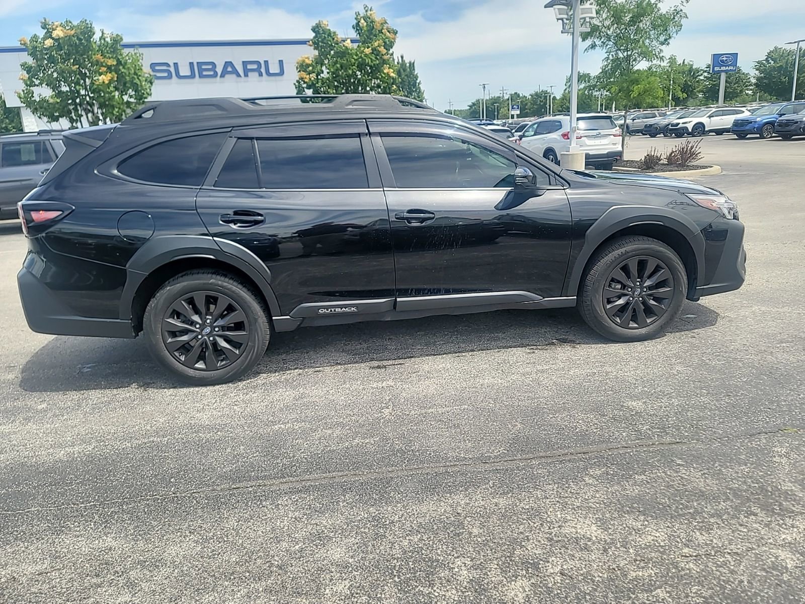 Certified 2024 Subaru Outback Onyx Edition AWD/4WD image 12