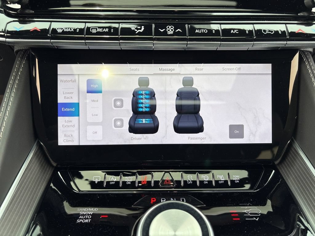 New 2026 Jeep Grand Wagoneer L Summit AWD/4WD image 27