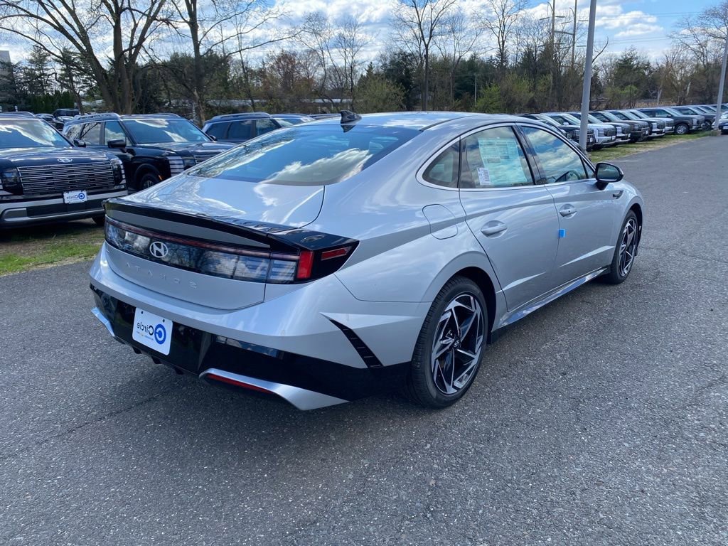 New 2026 Hyundai Sonata SEL AWD/4WD image 4