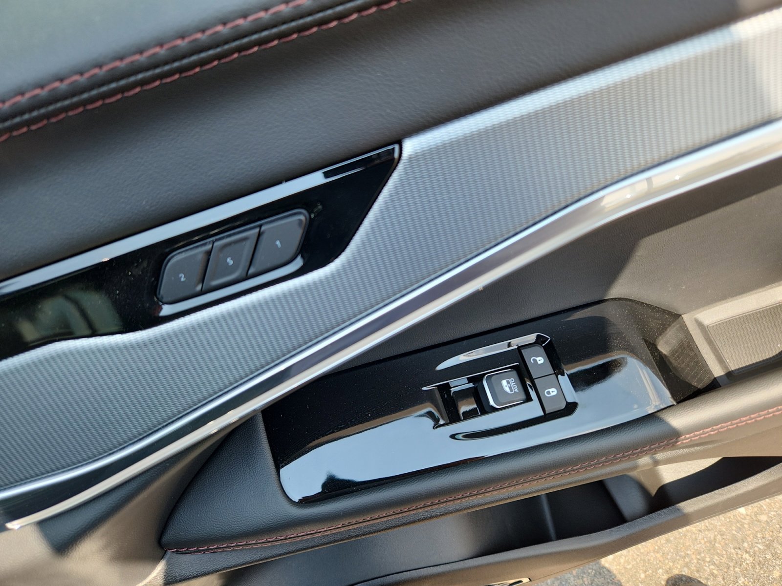 New 2025 Jeep Wagoneer S Launch Edition image 17