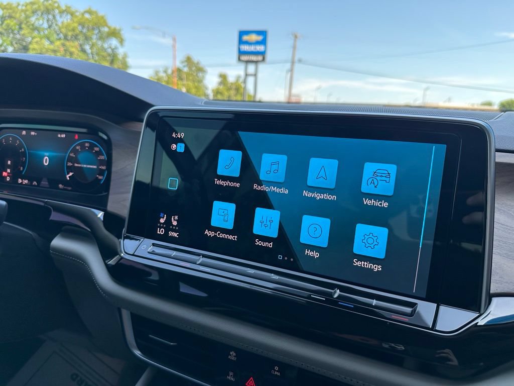 Used 2024 Volkswagen Atlas SE FWD image 37