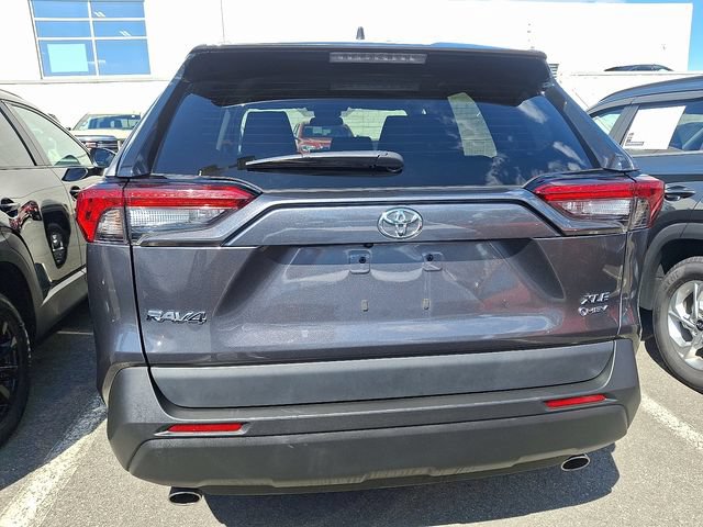 Used 2025 Toyota RAV4 XLE AWD/4WD image 5