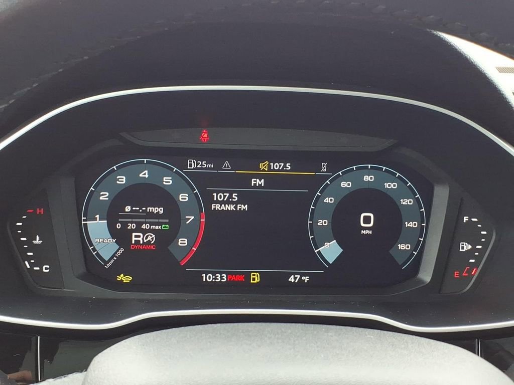 Used 2025 Audi Q3 2.0T Premium image 24