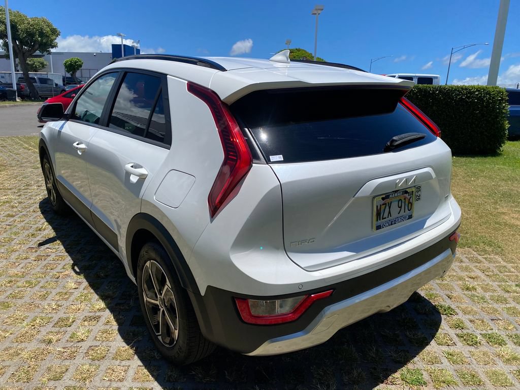 Used 2024 Kia Niro EX FWD image 23