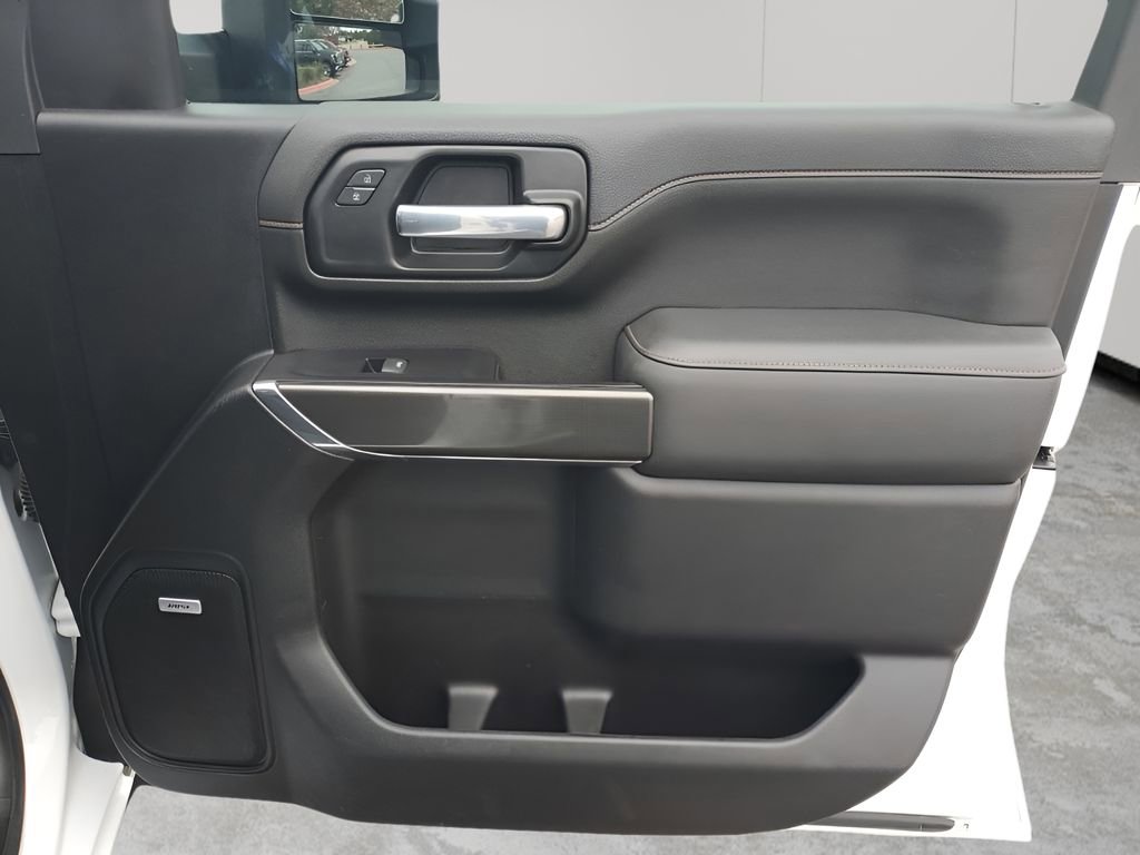 Used 2023 GMC Sierra 2500 AT4 w/ AT4 Preferred Package image 13
