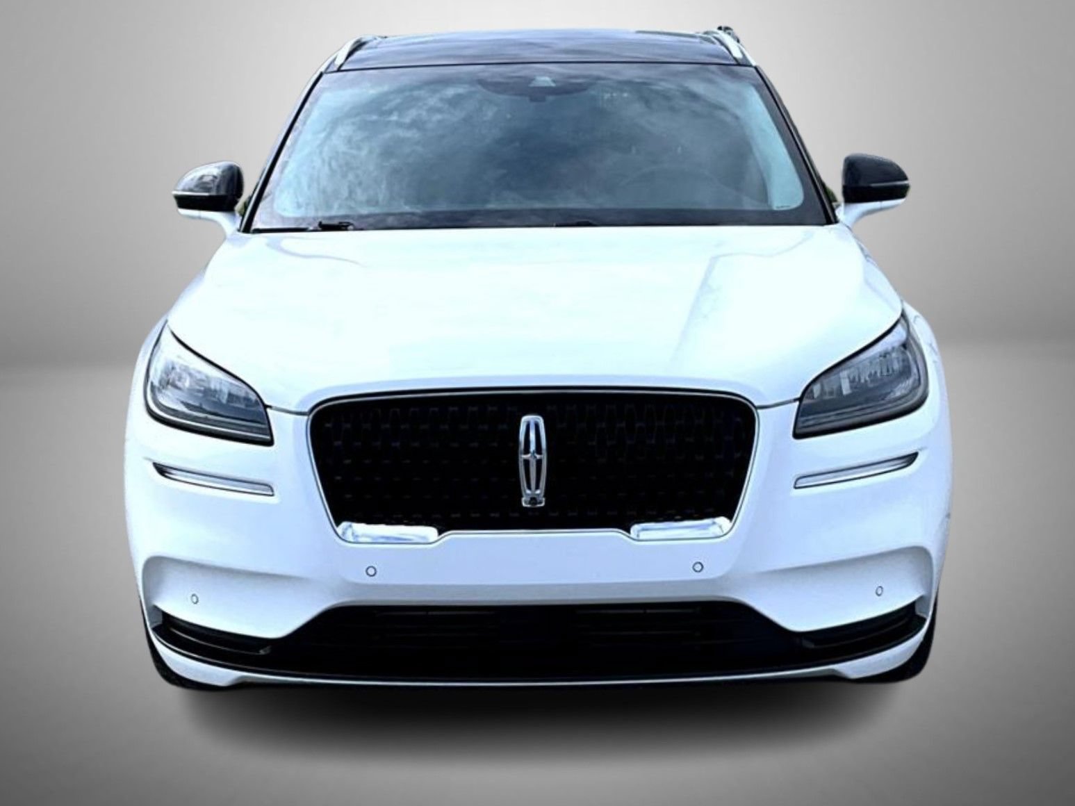 Used 2022 Lincoln Corsair Reserve w/ Equipment Group 201A AWD/4WD image 2