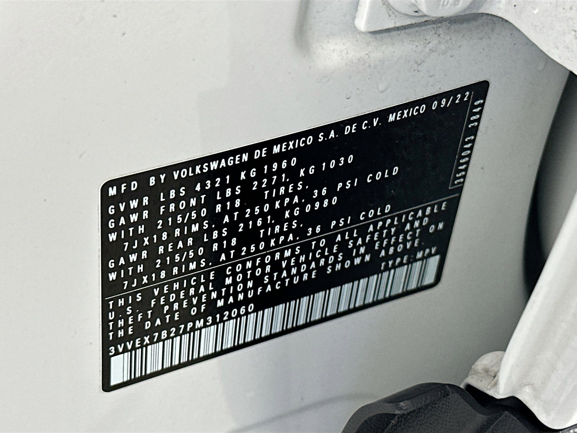 Used 2023 Volkswagen Taos SE image 31