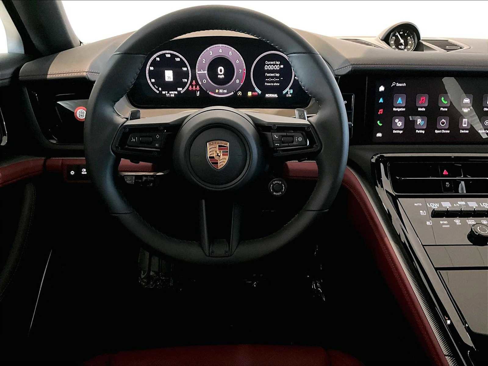New 2025 Porsche Panamera 4 image 13
