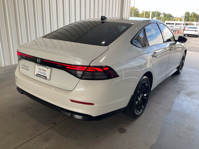 Certified 2025 Honda Accord SE image 21