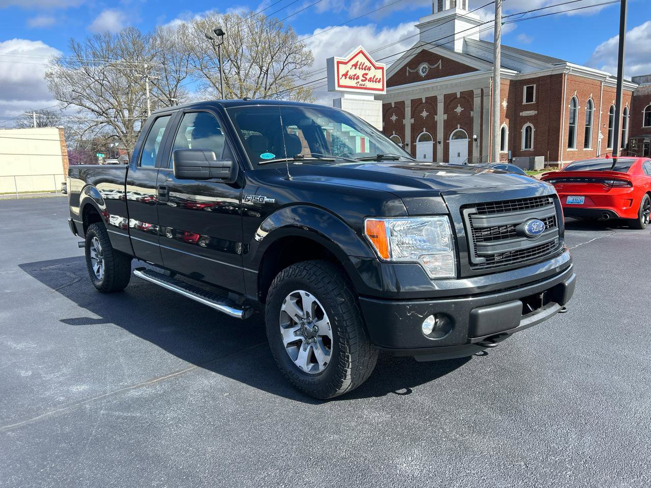 Used 2013 Ford F150 STX w/ Mid Equipment Group AWD/4WD image 3