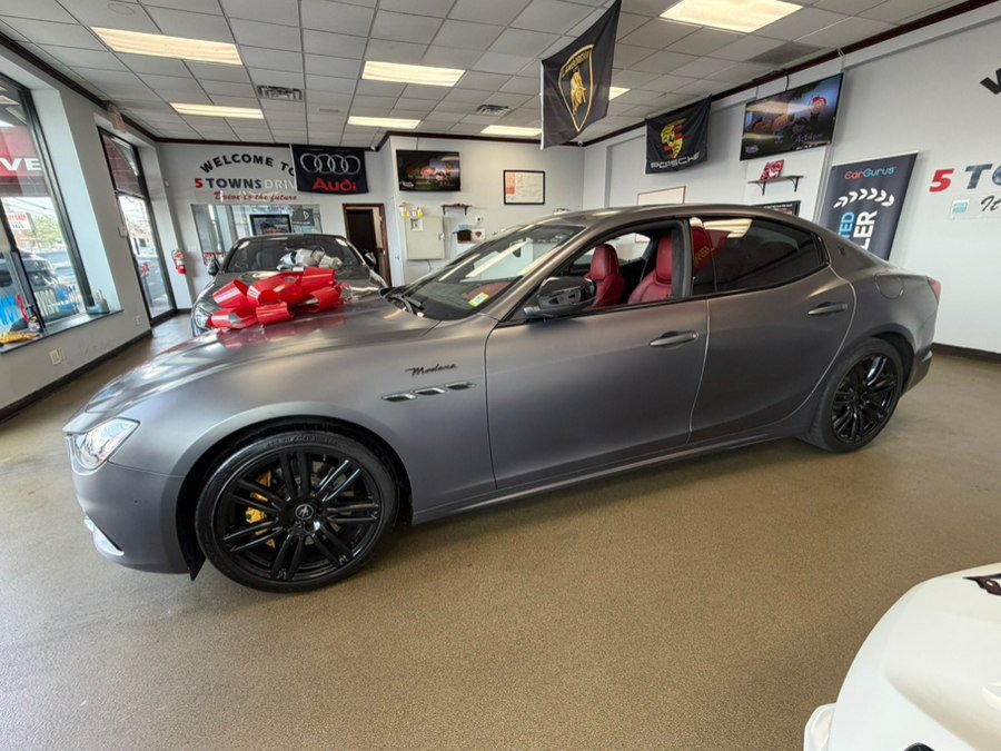 Used 2022 Maserati Ghibli Modena RWD image 11