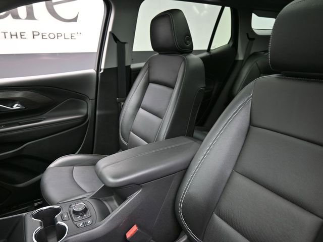 Used 2023 GMC Terrain SLT w/ Tech Package image 16