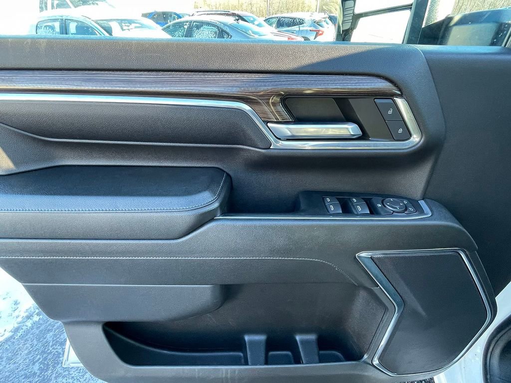 Used 2024 Chevrolet Silverado 2500 LT image 23