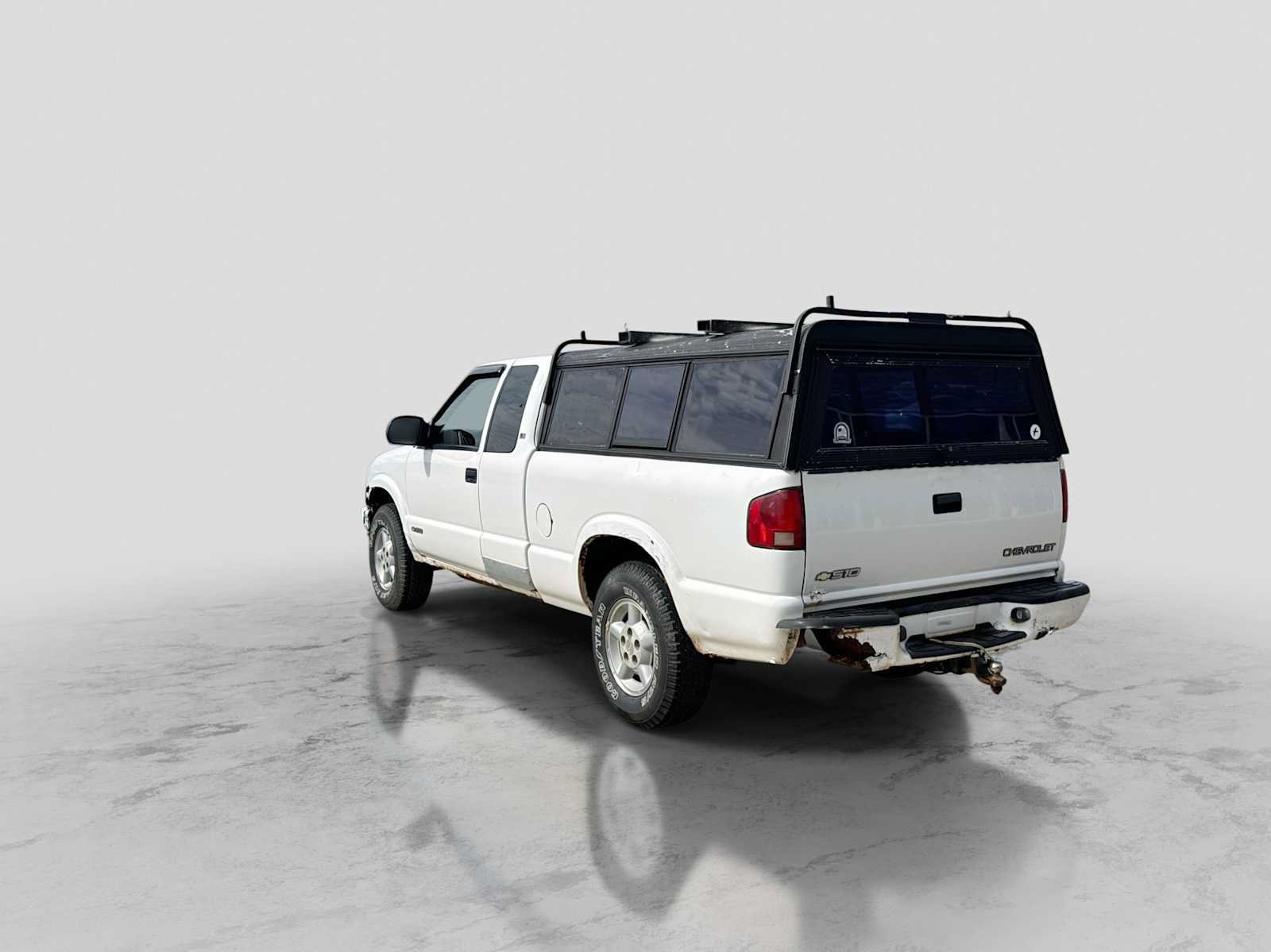 Used 2002 Chevrolet S10 Pickup LS w/ LS Preferred Equipment Group AWD/4WD image 3