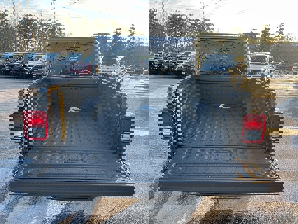 New 2026 Jeep Gladiator Sport image 15