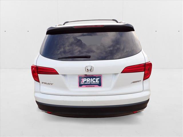 Used 2016 Honda Pilot LX image 3
