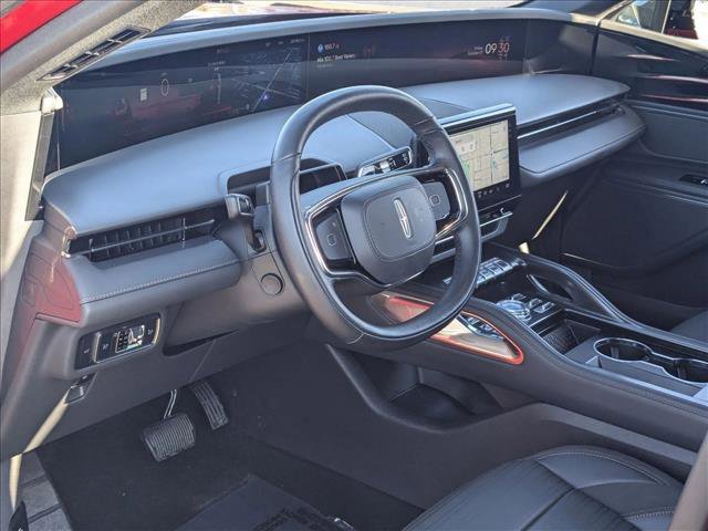 Used 2024 Lincoln Nautilus Reserve w/ Jet Appearance Package (87T) image 10