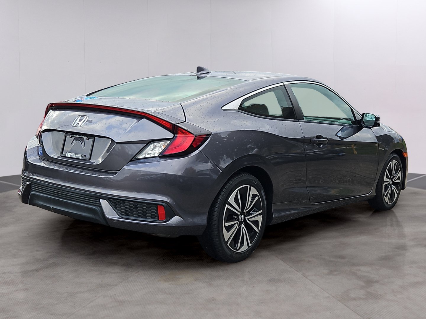 Certified 2017 Honda Civic EX-T image 2