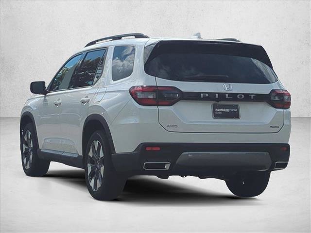 New 2026 Honda Pilot Touring image 9