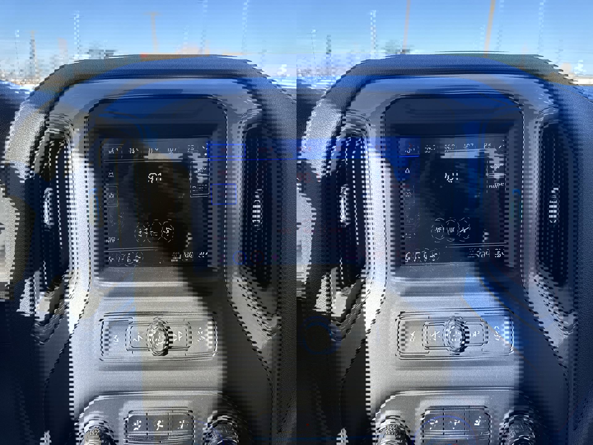 Used 2025 Chevrolet Silverado 1500 W/T w/ LPO, Dark Essentials Package image 16