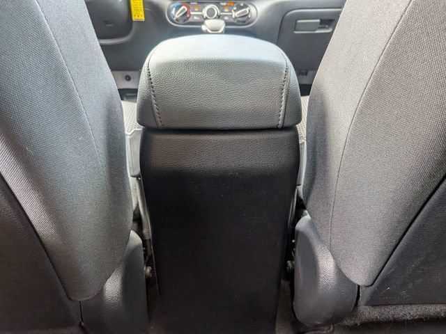 Used 2025 Kia Soul LX FWD image 13
