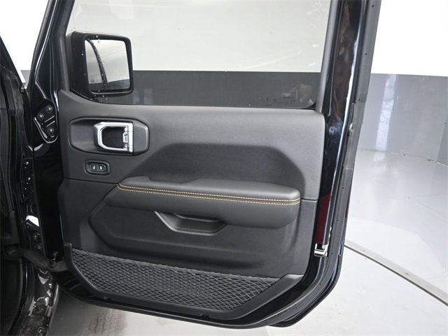 New 2025 Jeep Wrangler Sahara image 25