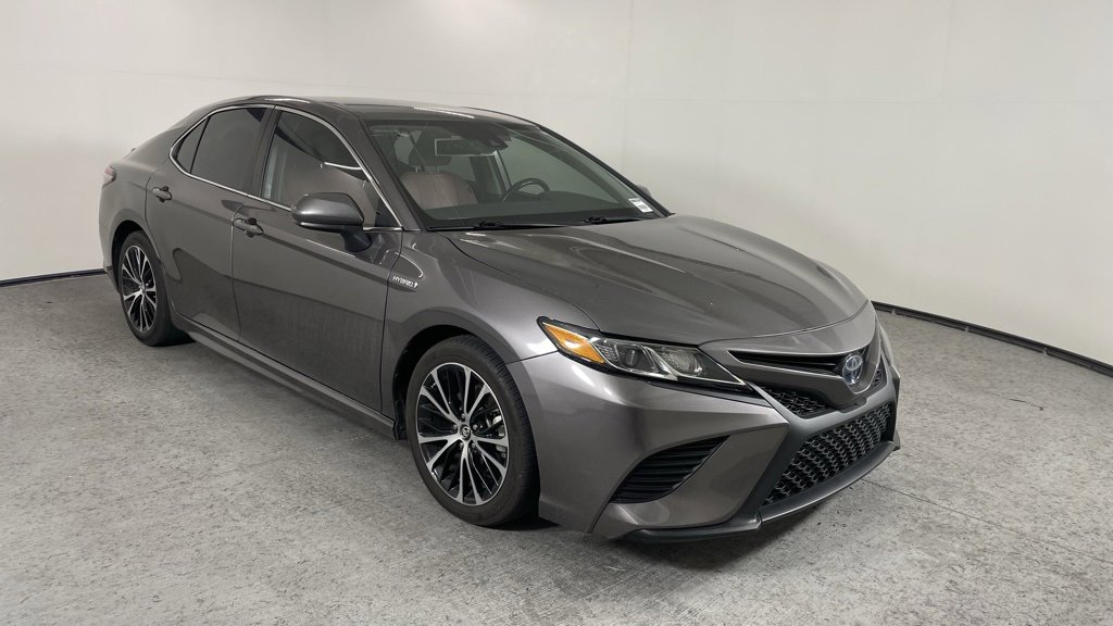 Used 2019 Toyota Camry SE